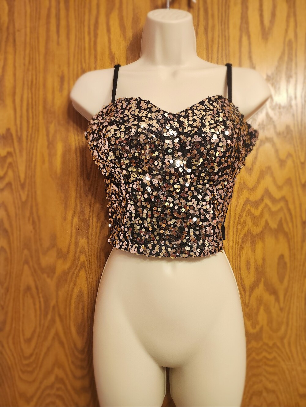 Sequin Cropped Cami Top - Black/ Gold Juniors Sz Lg